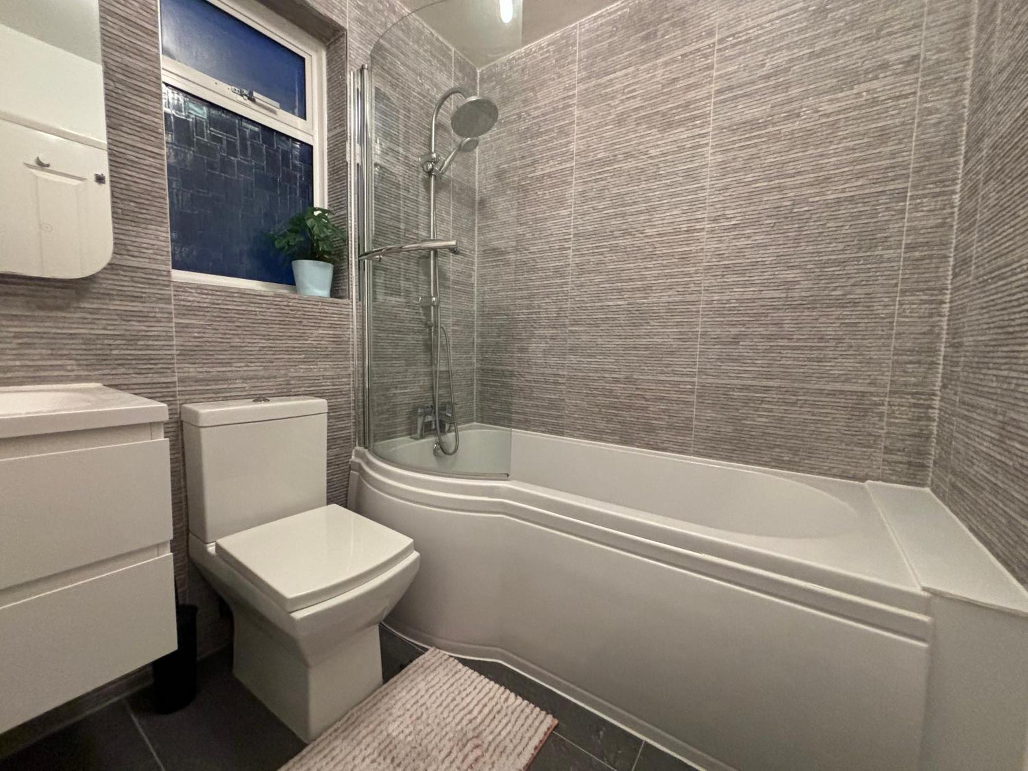 Vibrant & Stylish Mill Hill East Pad Apartment Hendon Bagian luar foto